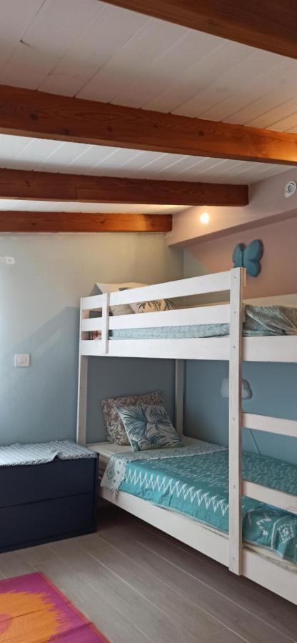 Beautiful Chalet With Wifi And Free Parking Arona  Buitenkant foto
